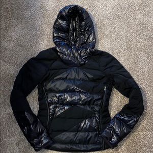 Lululemon Down For a Run pullover